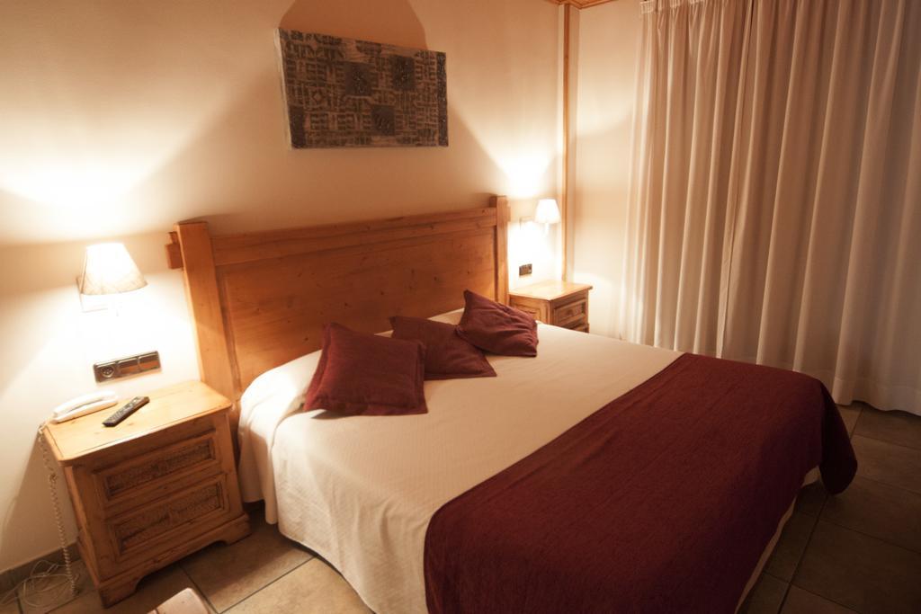 Hotel Sant Roc Camprodon Eksteriør billede