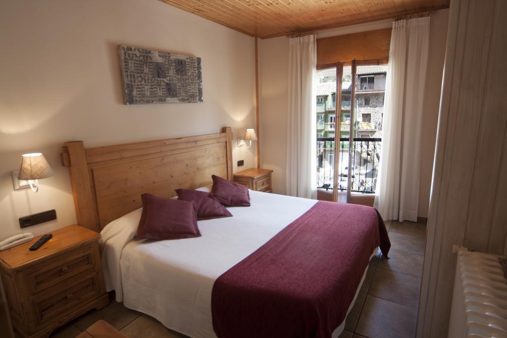 Hotel Sant Roc Camprodon Eksteriør billede