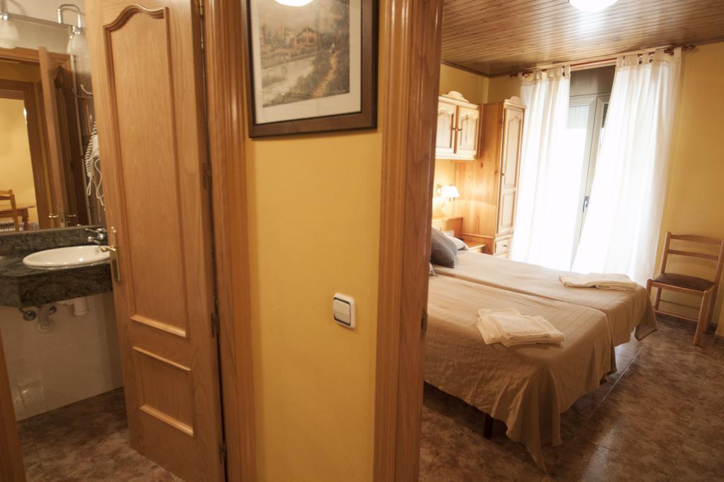 Hotel Sant Roc Camprodon Eksteriør billede